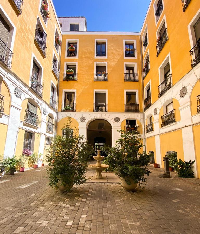 Hostal Andrea Sol Madrid Exterior foto